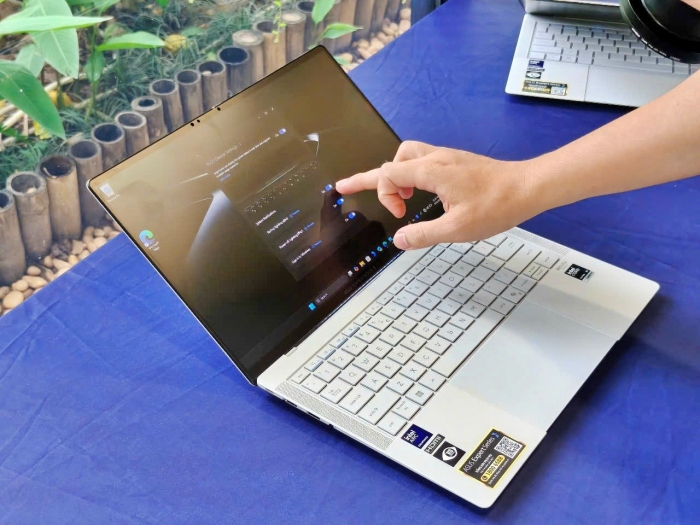 asus-expertbook-ultra-1