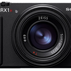 Sony RX1R III – Compact full‑frame 61MP với ống Zeiss 35mm f/2
