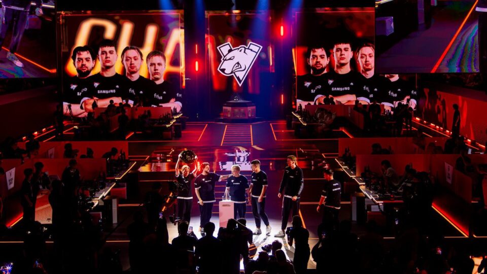 Virtus.pro Vô Địch PUBG: Bất Ngờ Lớn Từ Đại Diện Việt Nam