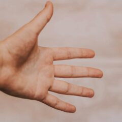 Khám Phá Bí Mật Chiều Dài Ngón Tay Con Người và Vai Trò Quan Trọng Của Chúng