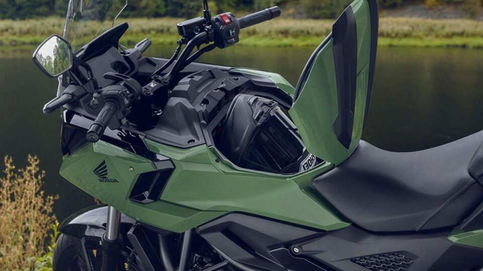 Honda NC750X 2027: Đột Phá Công Nghệ và Thiết Kế Mới Mẻ