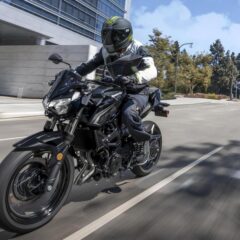 Kawasaki Z400 2027: Cuộc Cách Mạng Trong Thế Giới Naked-Bike