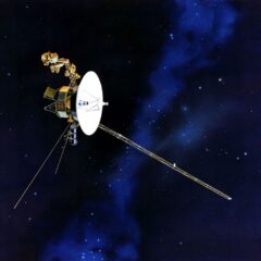 Nỗ lực Của NASA Để Duy Trì Voyager 2 Từ Khoảng Cách 21 Tỷ Km