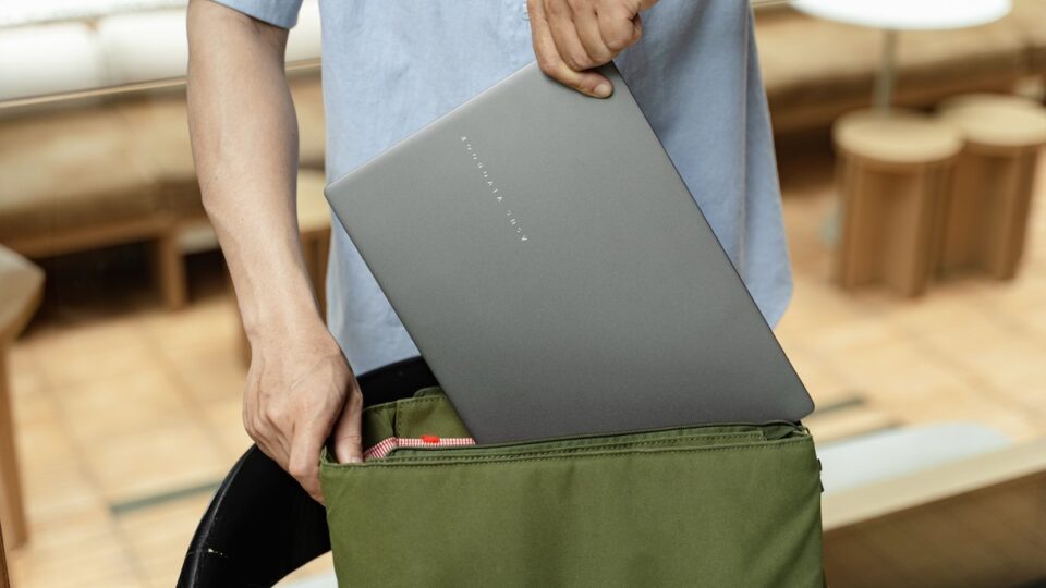 Laptop cho sinh viên: tính toán 4 năm sử dụng và những tiêu chí cần ưu tiên