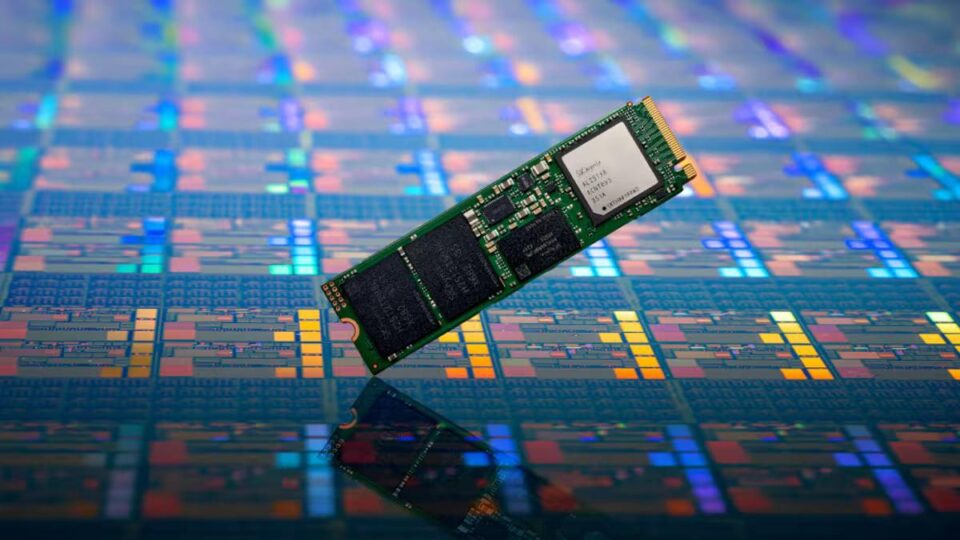 Khi bảo hành SSD gặp “khoảng cách giá”: SK hynix hoàn tiền theo giá mua cũ, người dùng rơi vào thế phải bù thêm