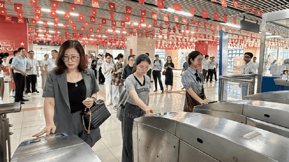 Hà Nội Metro hợp nhất Metro và Be: Bước tiến của giao thông liên thông tại Thủ đô