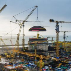 Kỹ thuật nâng mái vòm lò phản ứng hạt nhân 270 tấn tại Ninh Đức