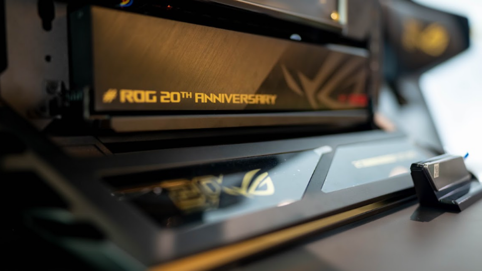 Khi PC gaming trở thành máy AI cá nhân: nhìn từ ROG Edition 20