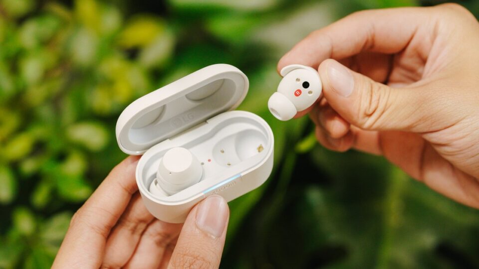 Đánh giá LG xboom Buds Plus: tai nghe không dây cho người thích bass mạnh và tính năng ‘đủ dùng’