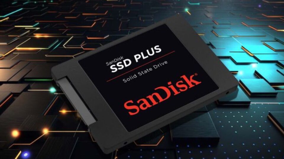 Ổ SSD SanDisk sống sót 16 năm: 9 PB dữ liệu và bài học về độ bền bộ nhớ flash