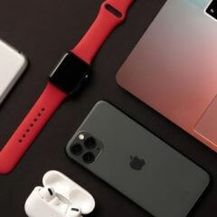 Vì sao một MacBook rẻ hơn không làm thay đổi chiến lược cao cấp của Apple