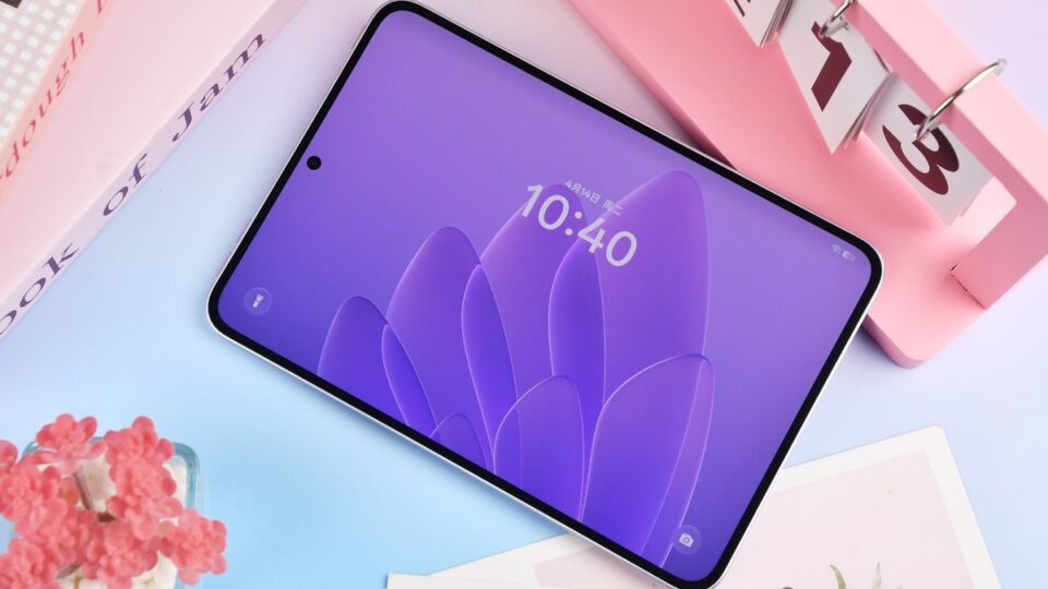 OPPO Pad Mini — Máy tính bảng 8,8 inch siêu mỏng, chạy Snapdragon 8 Gen 5