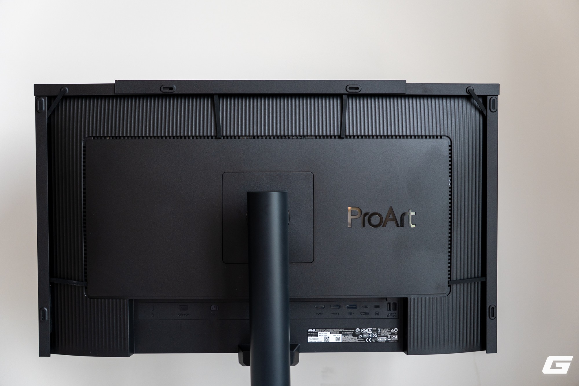 Trải nghiệm ASUS ProArt PA27UCGE: 4K sắc nét, 160Hz mượt mà và hai trang bị “chân ái” cho giới sáng tạo - Ảnh 23.