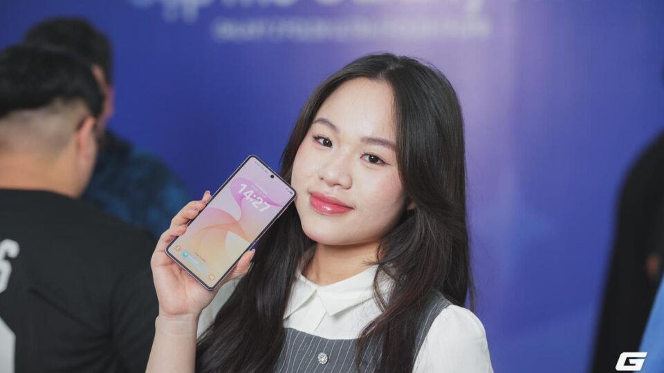 Galaxy Z Fold8 và đồng hành Z Fold8 Ultra, Z Flip8: Giới trẻ Việt chọn gì và vì sao?