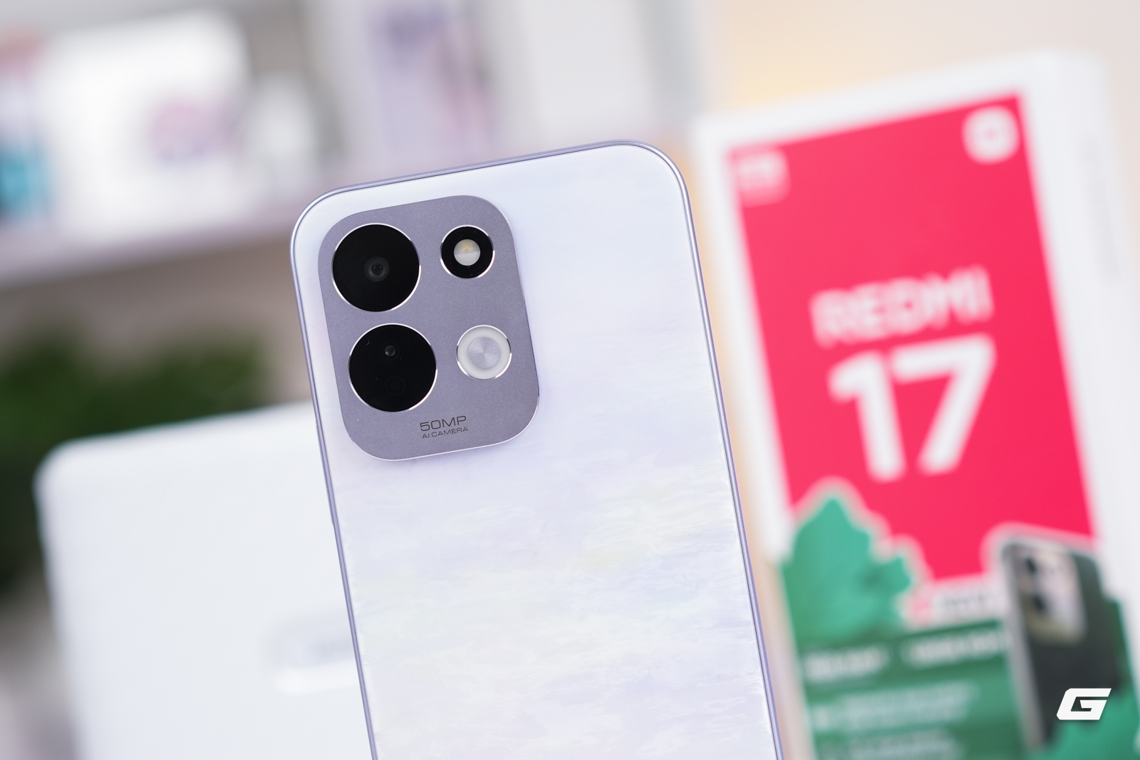 genk-redmi-17-4g-4-1786514325409381053869 Chiếc điện thoại gây tranh cãi của Xiaomi - Ảnh 5.