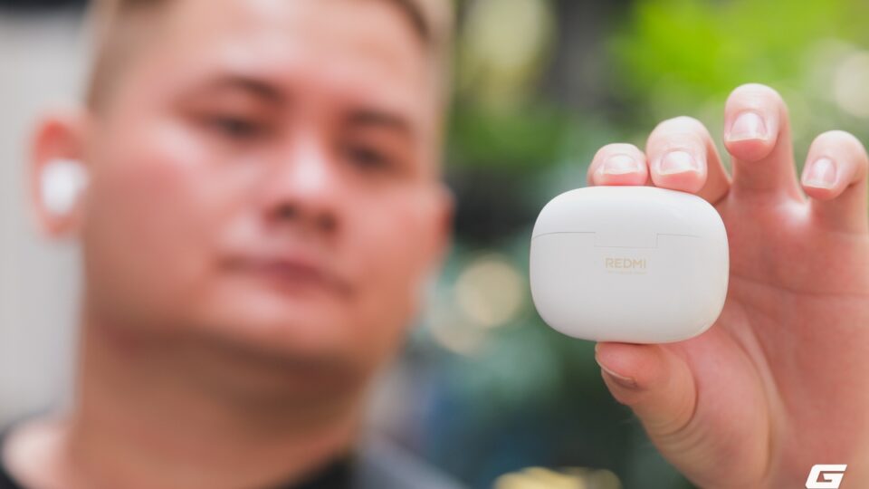 Redmi Buds 8 Pro: Khi tai nghe tầm trung làm tròn cả phần nghe lẫn chống ồn