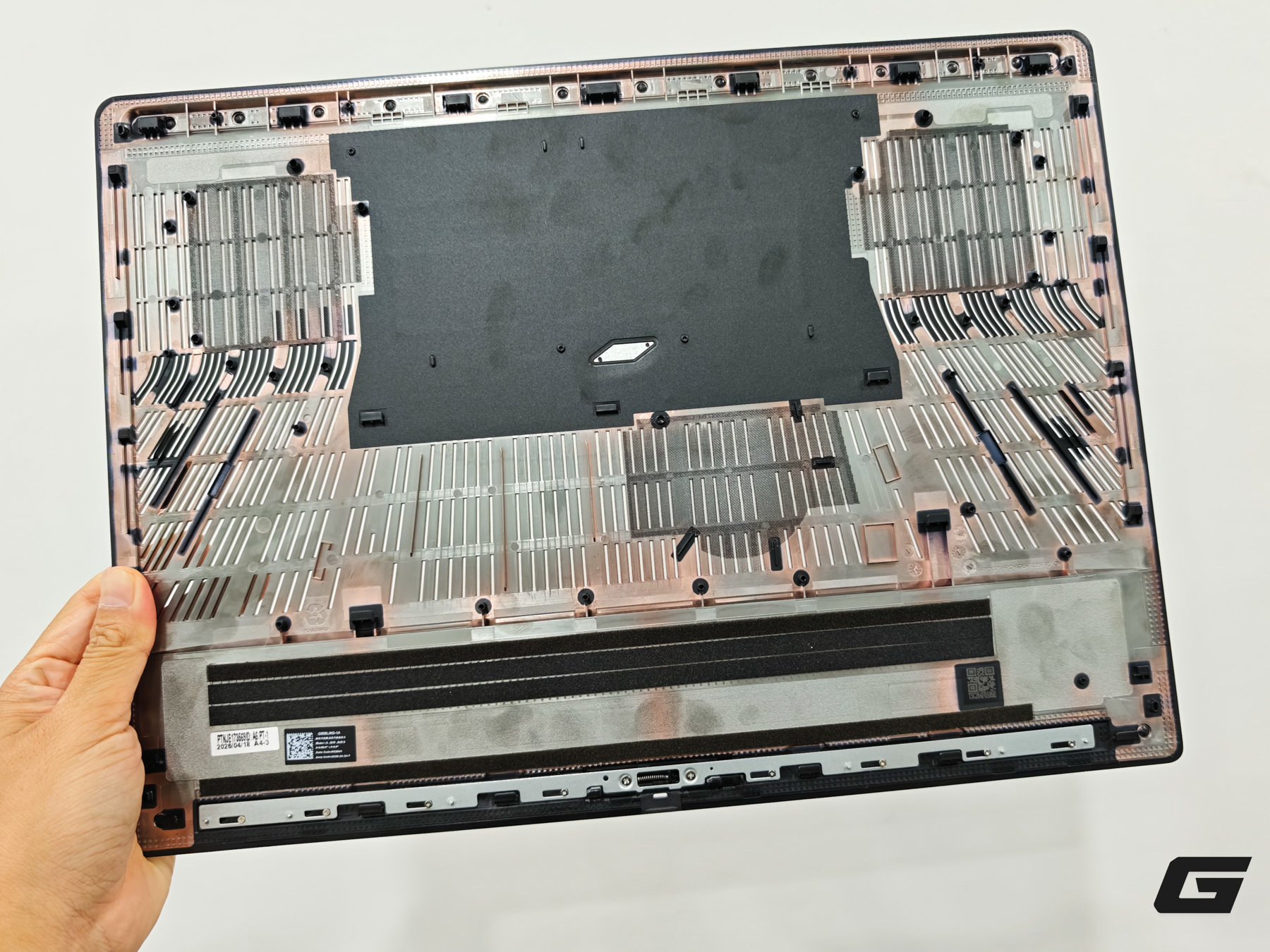 Laptop gaming mạnh nhất lịch sử ROG chính thức bán tại Việt Nam: Đem SH350i ra đổi vẫn phải bù thêm tiền mới rước về được - Ảnh 6.