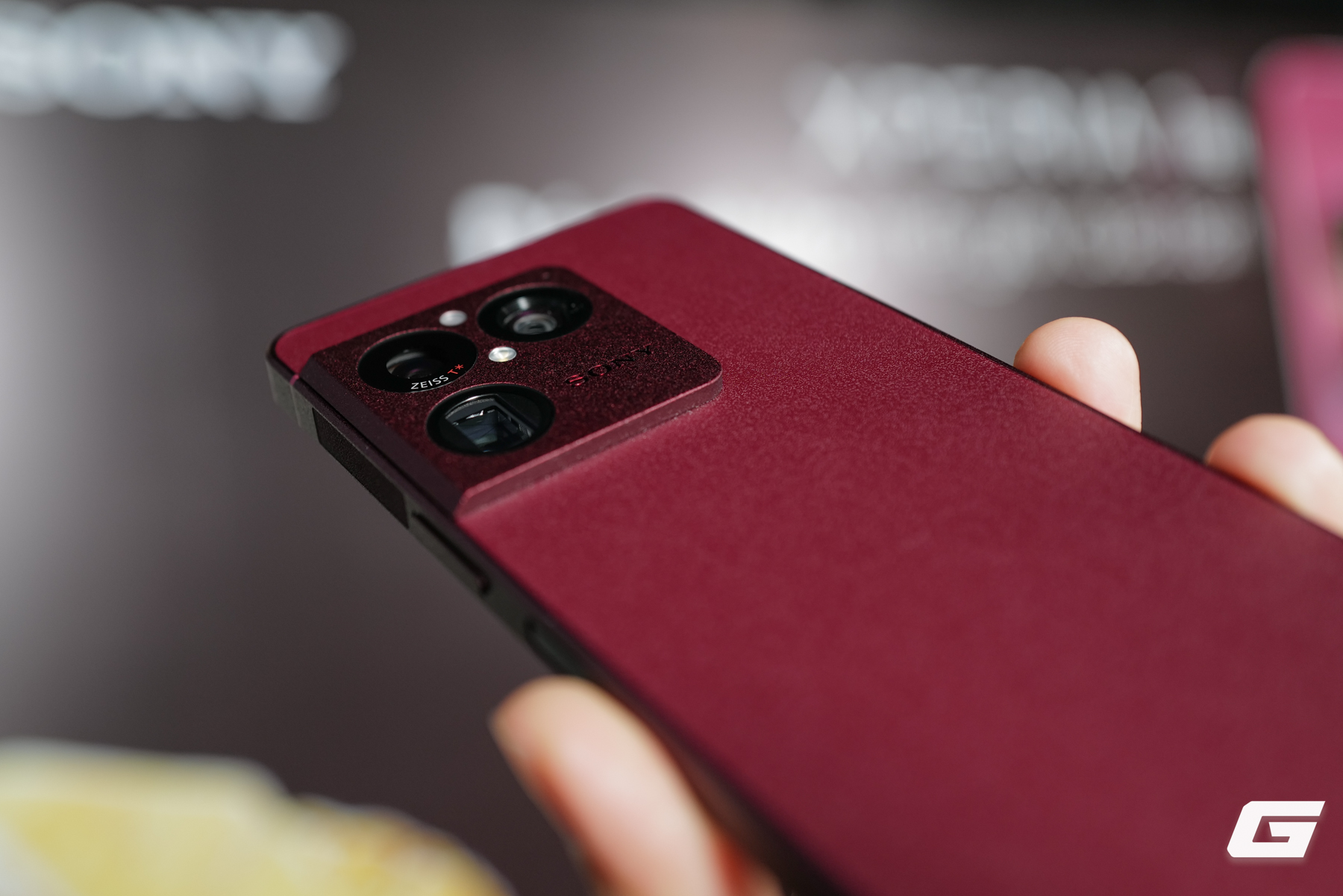 Sony Xperia 1 VIII: Flagship duy nhất còn giữ jack tai nghe 3.5mm chính thức lên kệ Việt Nam, giá 39 triệu đồng - Ảnh 12.