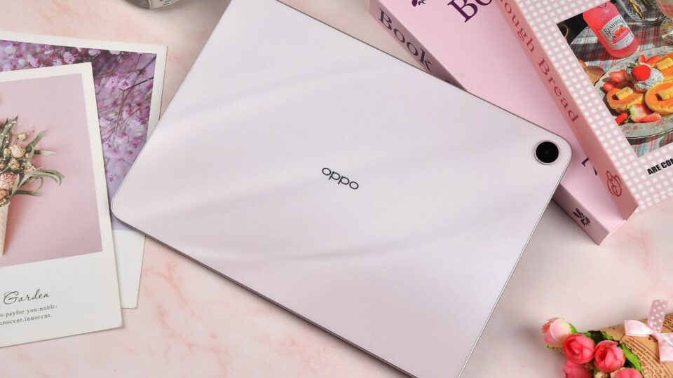 OPPO Pad Mini: tablet 8.8 inch nhỏ gọn trang bị Snapdragon 8 Gen 5