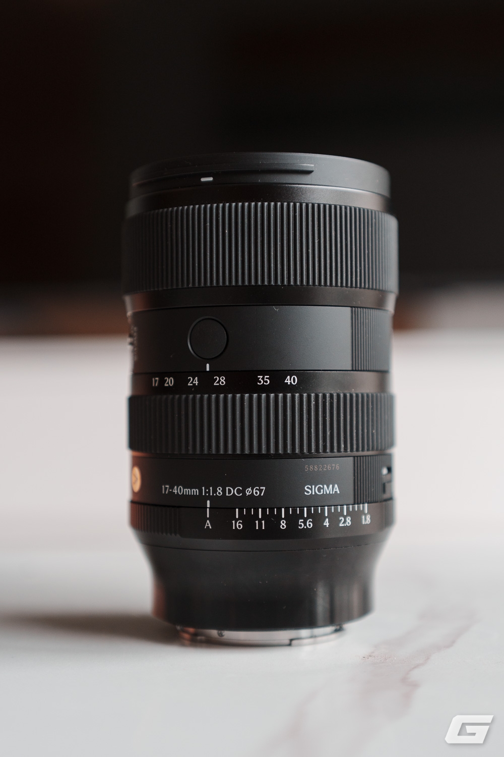 Siêu phẩm zoom mới từ Sigma: 17 - 40mm, khẩu f/1.8, rất ít cái để chê, giá 22.99 triệu- Ảnh 2.