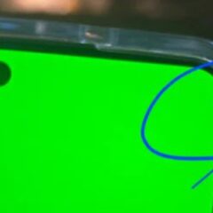 Galaxy S26 Ultra: sau khi vá lỗi màu, một số máy gặp chấm nhỏ trên màn hình