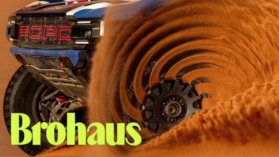 Khi Dakar gặp xe Adventure: Khi hiệu năng thắng vẻ ngoài