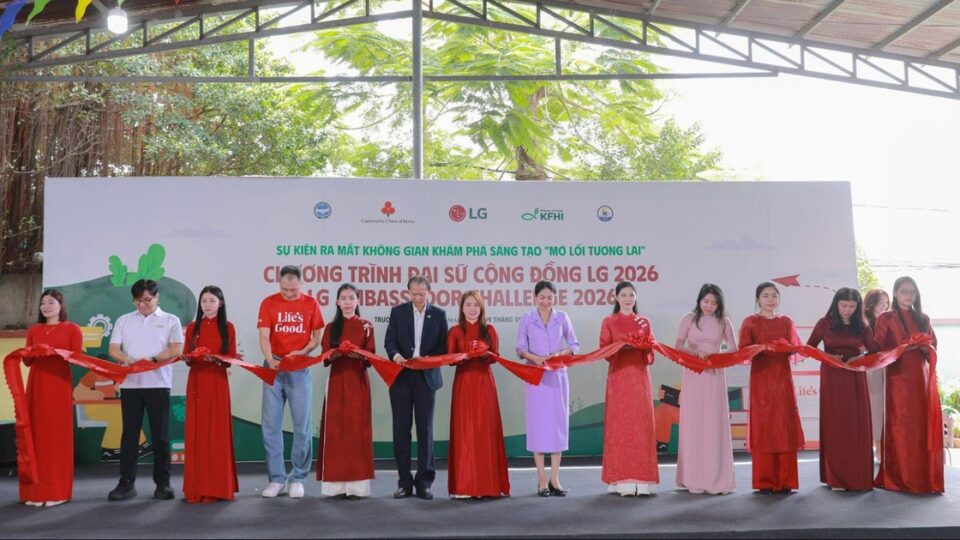 Mở lối Tương lai: Không gian công nghệ giúp hơn 1.000 học sinh Tân Mai tiếp cận kỹ năng số