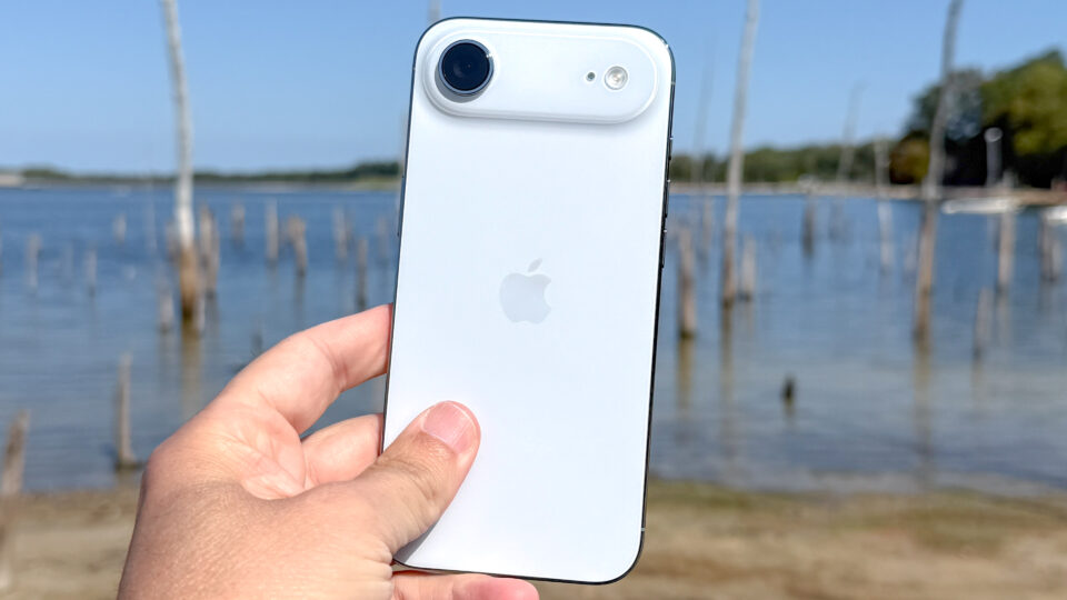 iPhone Air tăng giá mạnh: bản 1TB vọt lên 54,5 triệu trên Apple Store Việt Nam