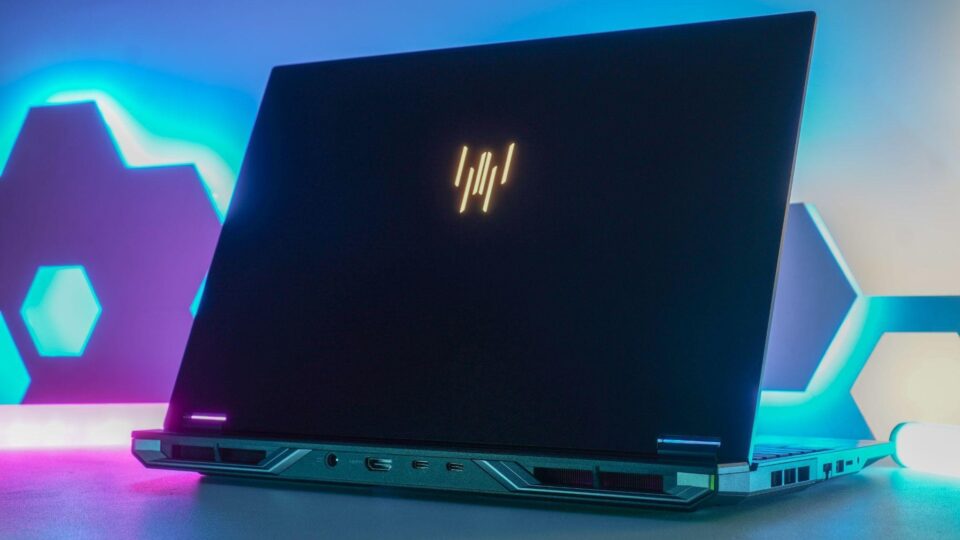 Laptop gaming cho người dùng đa nhiệm: chọn cấu hình và lưu ý quan trọng